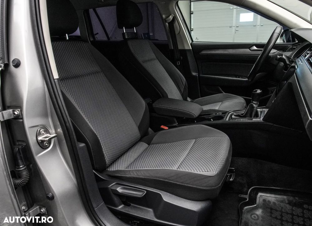 Volkswagen Passat Variant 1.6 TDI Comfortline - 14