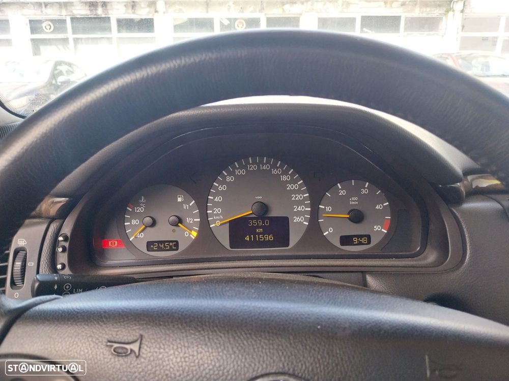 Mercedes-Benz E 270 CDi Avantgarde - 18