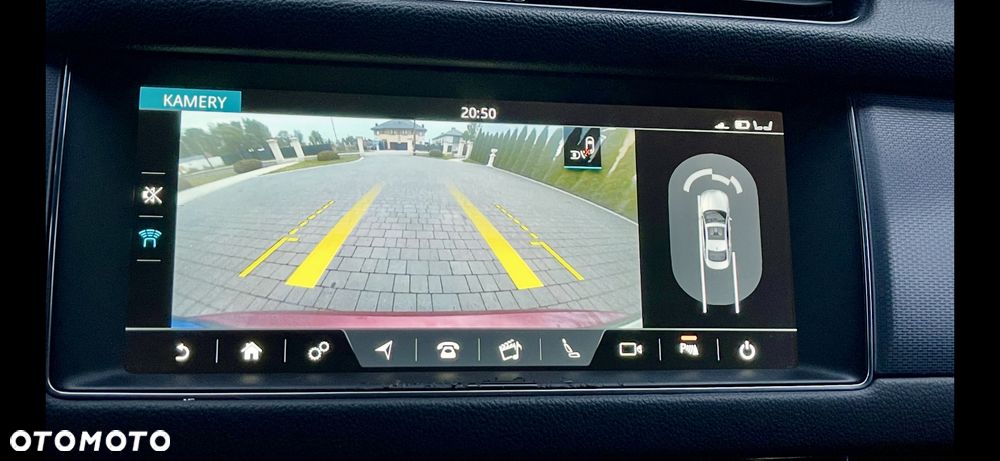 Jaguar XF 2.0 i4D R-Sport - 15
