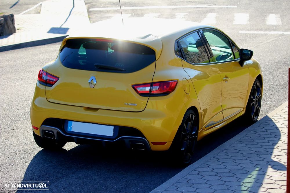 Renault Clio TCe 200 EDC Sport R.S. - 8