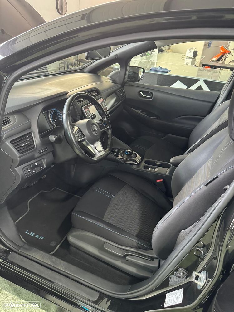 Nissan Leaf N-Connecta Two Tone - 4