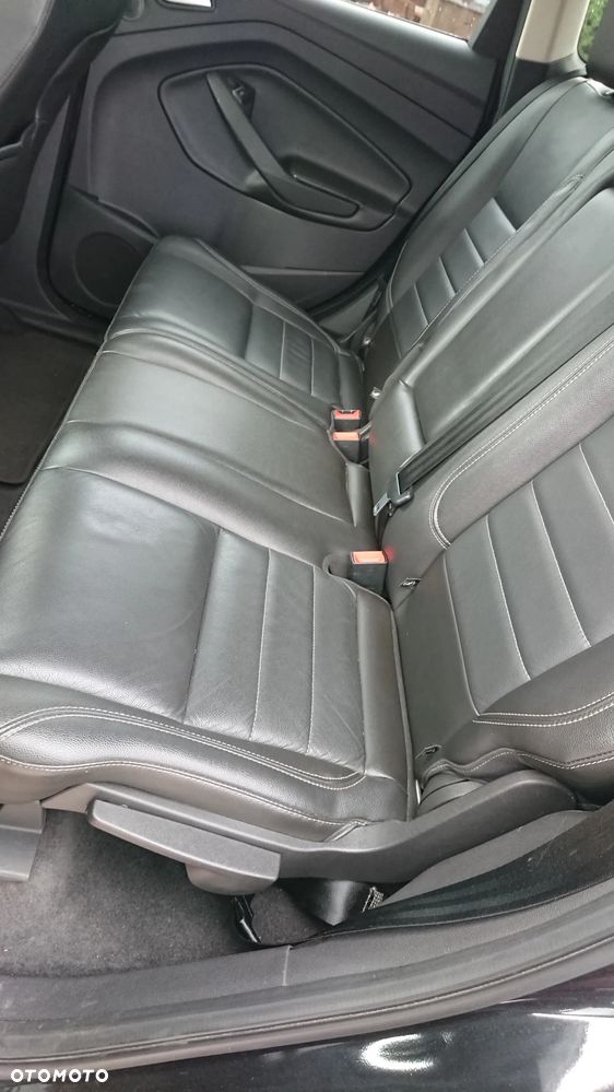 Ford Escape 2.0 EcoBoost AWD Titanium - 10
