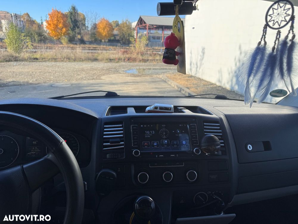 Volkswagen Transporter - 12