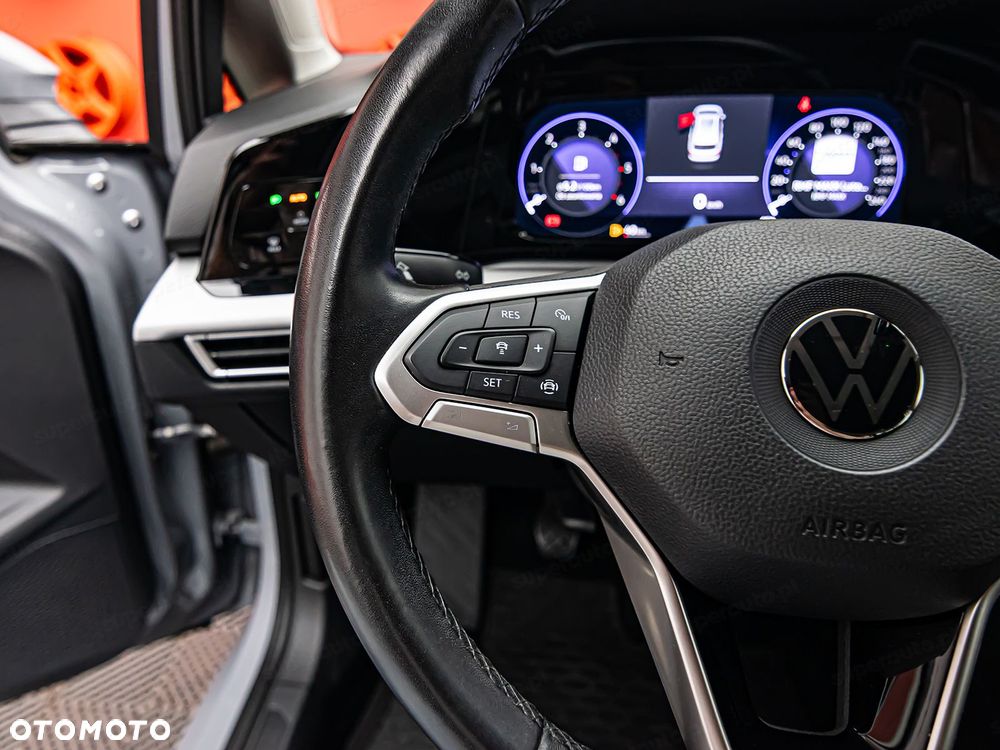 Volkswagen Golf - 13