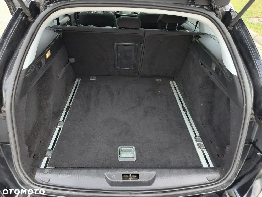 Peugeot 308 - 19