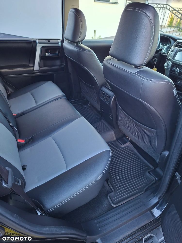 Toyota 4-Runner - 14