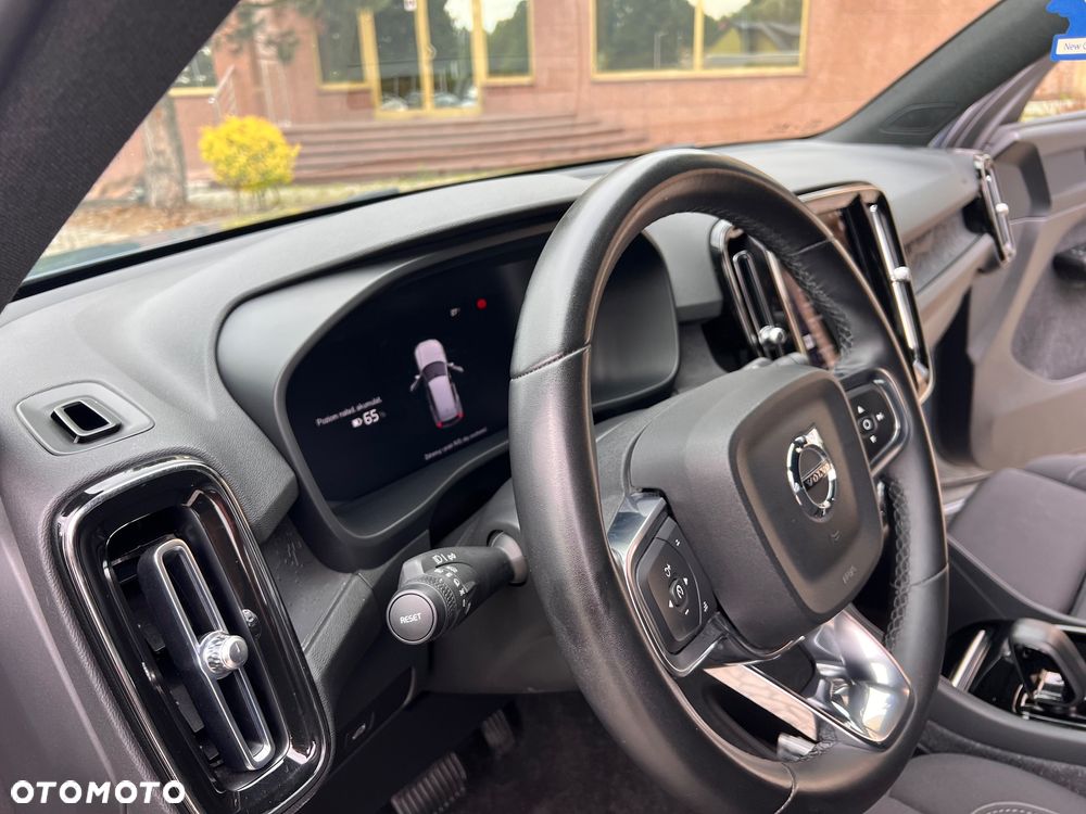 Volvo XC 40 73kWh Recharge Plus - 17