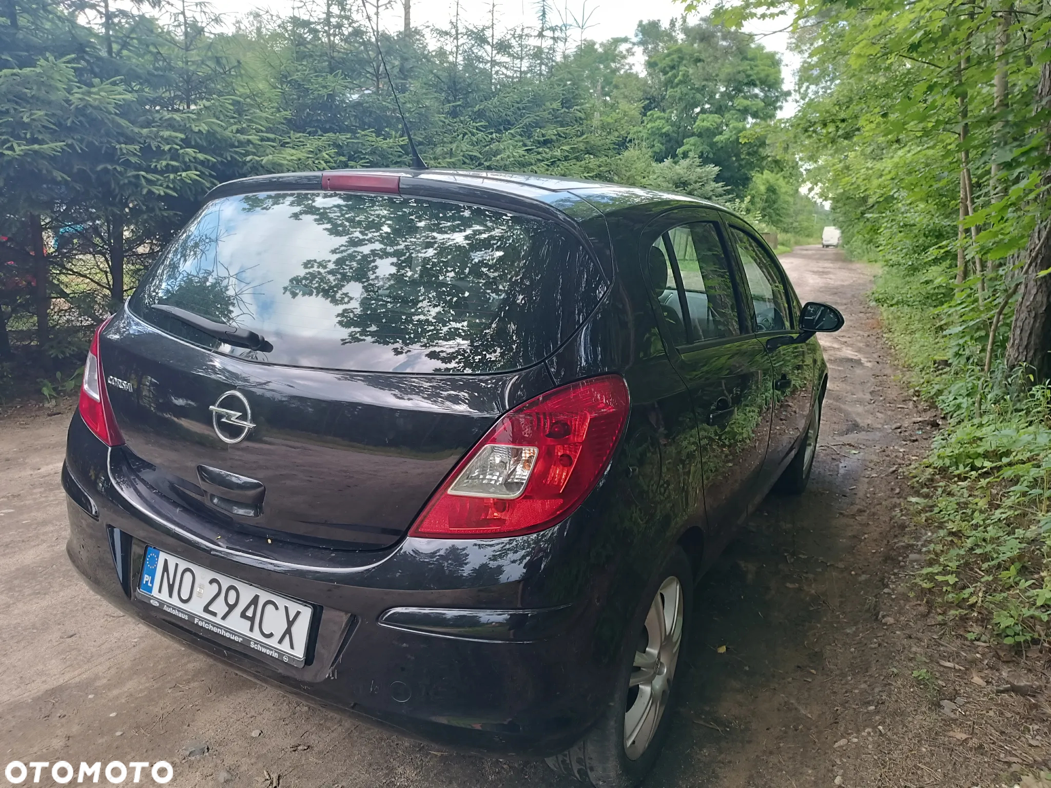 Opel Corsa 1.2 16V Essentia - 17