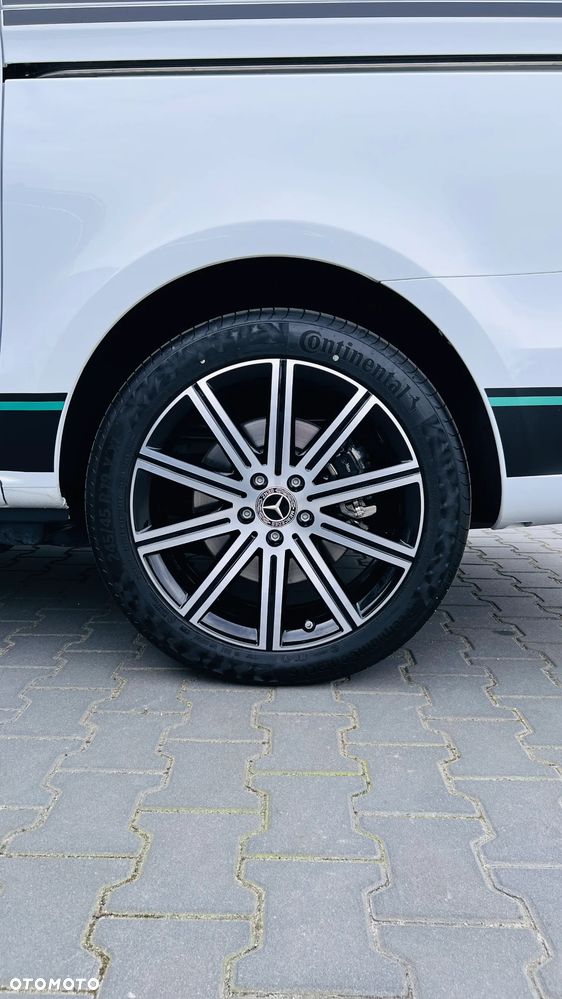 Mercedes-Benz Klasa V 300 d 4-Matic 9G-Tronic - 37
