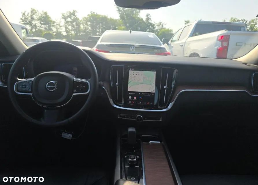 Volvo S60 B5 B AWD Plus Dark - 9