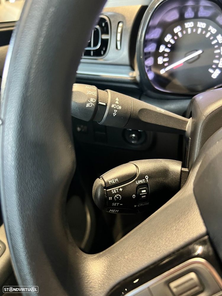 Citroën C3 1.2 PureTech Plus - 19