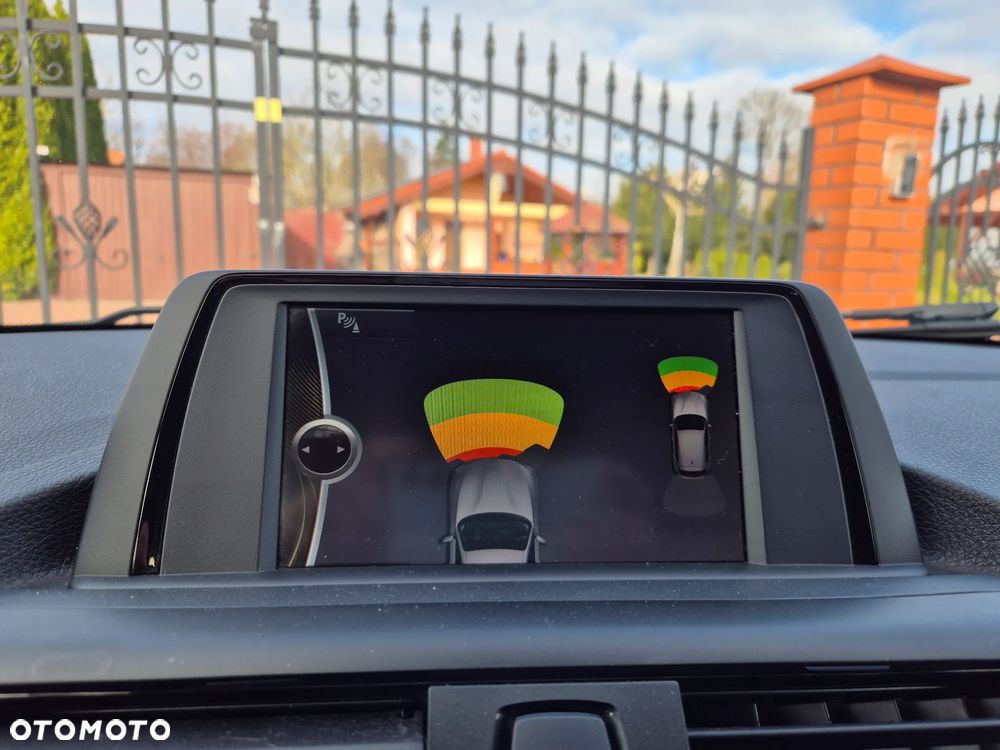 BMW Seria 1 118d DPF Edition Sport - 36