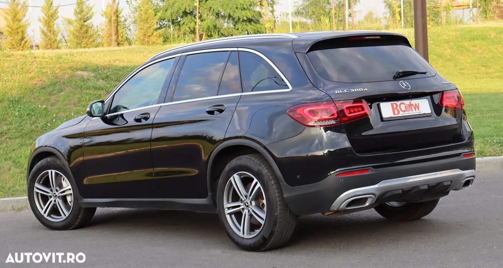 Mercedes-Benz GLC 300 d 4MATIC 9G-TRONIC Exclusive - 8