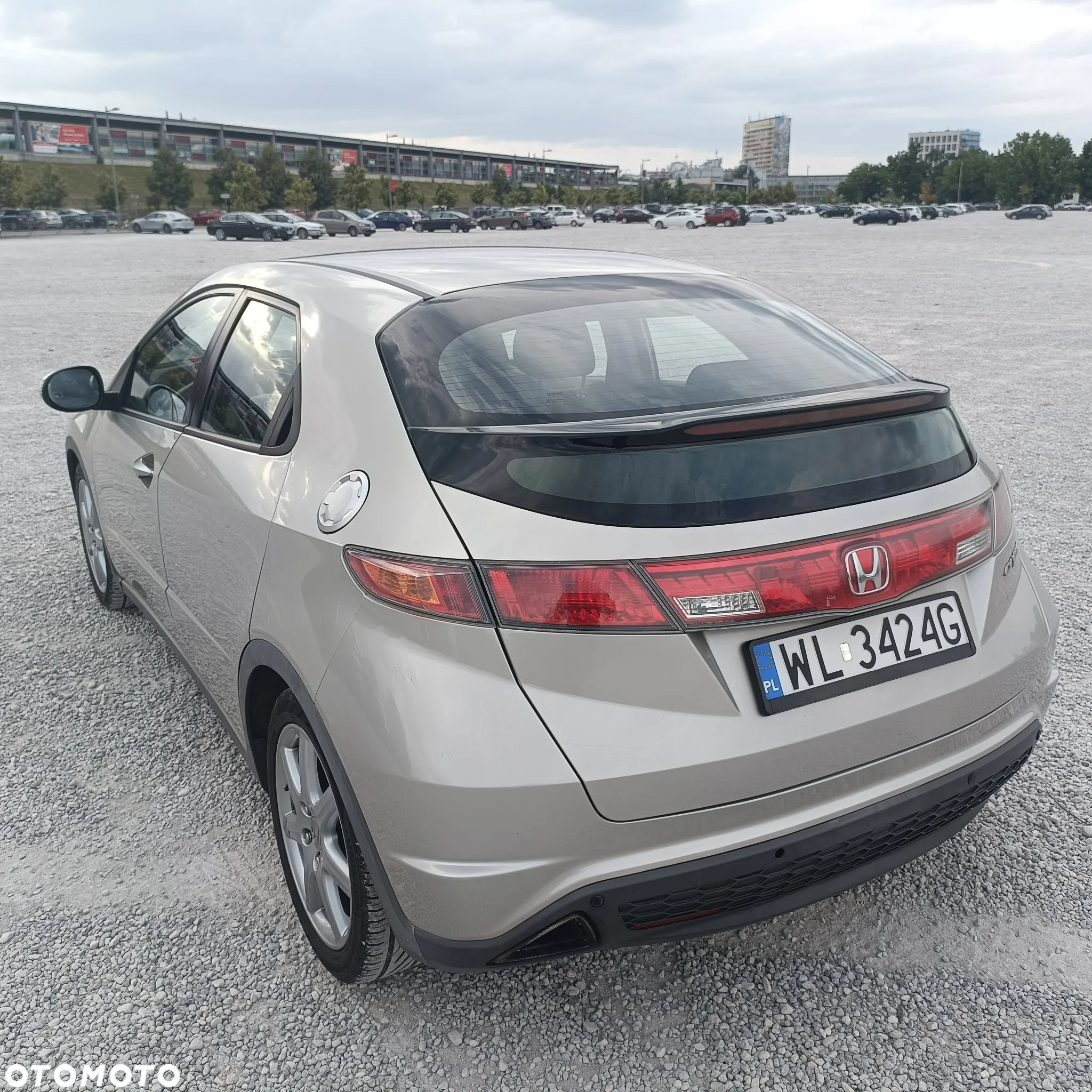 Honda Civic 1.8 Comfort - 13