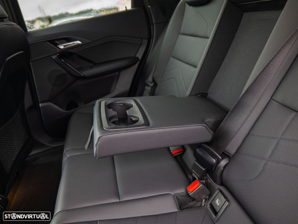 BMW iX1 xDrive30 - 27