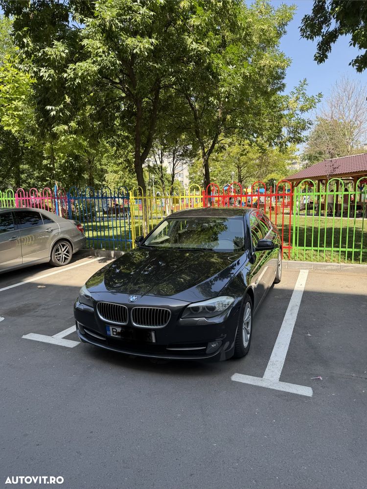 BMW Seria 5 520d - 3