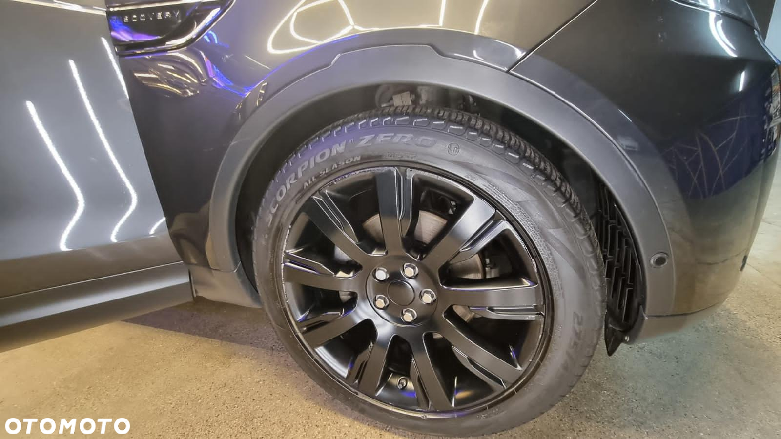 Land Rover Discovery V 2.0 SD4 HSE Luxury - 19