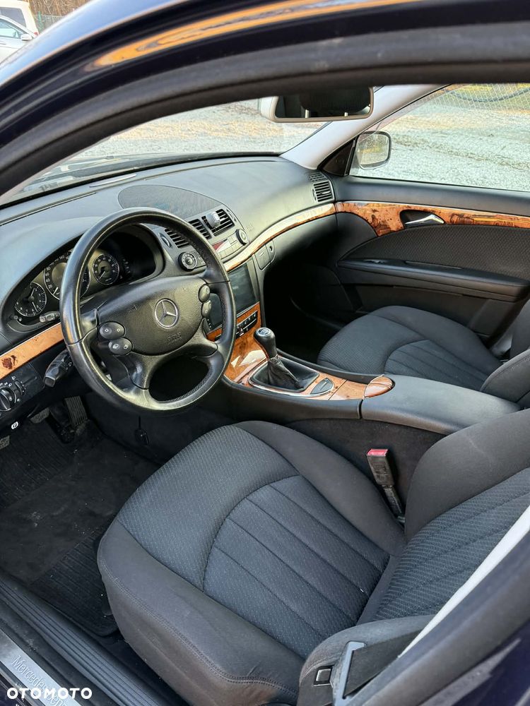 Mercedes-Benz Klasa E - 7