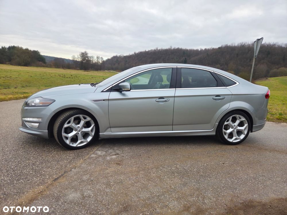 Ford Mondeo 2.0 TDCi Ghia - 10