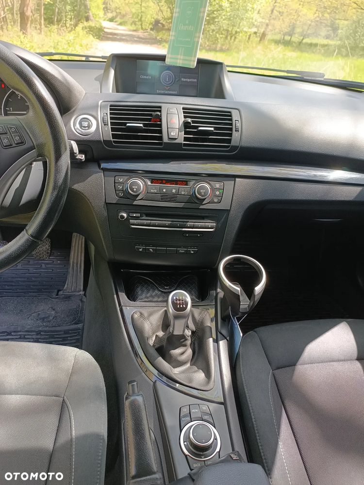 BMW Seria 1 118d DPF - 20
