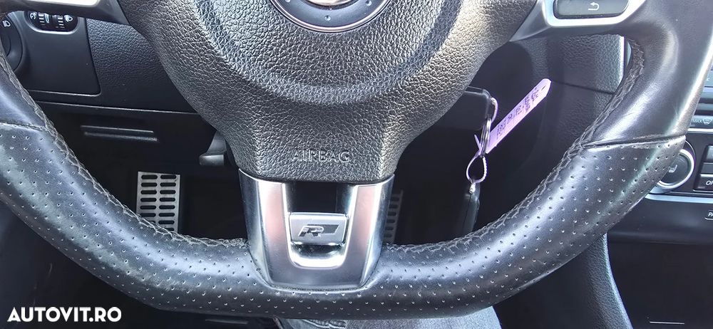 Volkswagen Golf - 20