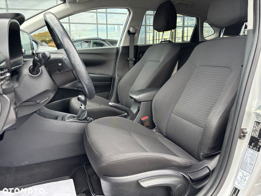 Hyundai i20 - 13