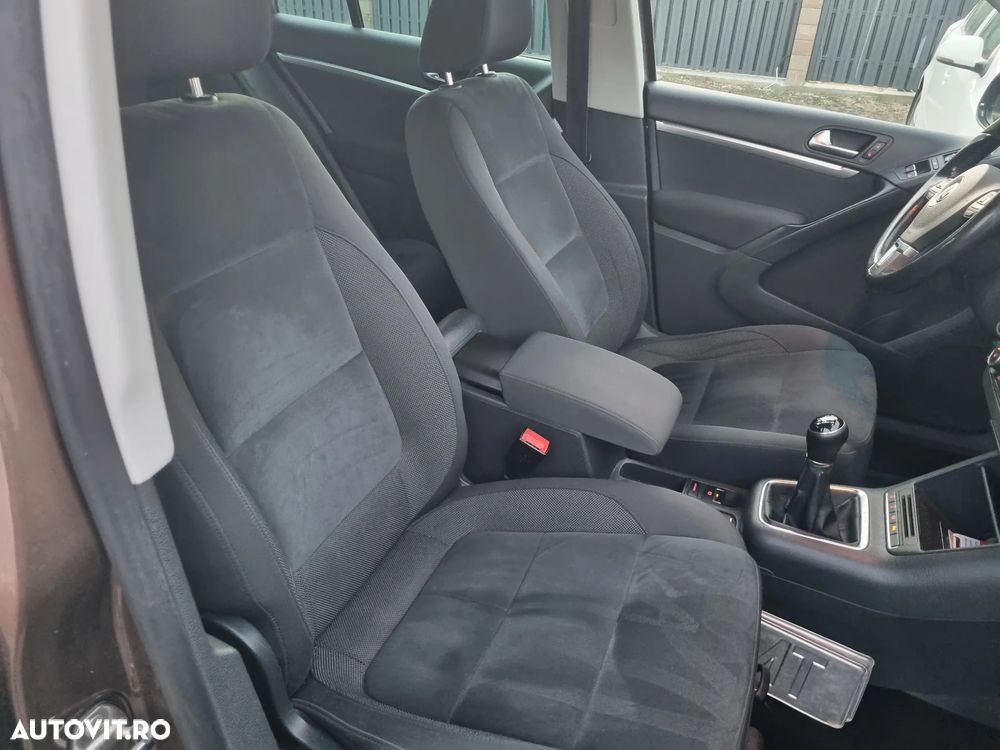 Volkswagen Tiguan 2.0 TDI CR DPF 4Motion Sport&Style - 17