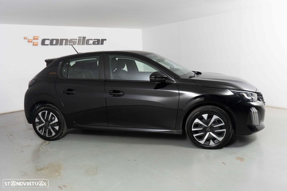 Peugeot 208 1.2 Hybrid Style e-DCS6 - 8