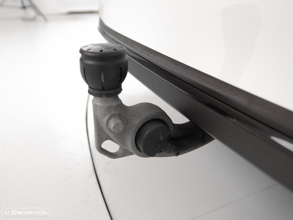 Mercedes-Benz C 300 de T 9G-TRONIC Avantgarde - 16