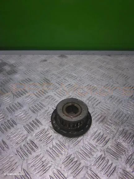 PEÇAS AUTO USADAS para Volvo V40 1.6D 2016 Monta Motor D4162 - 6