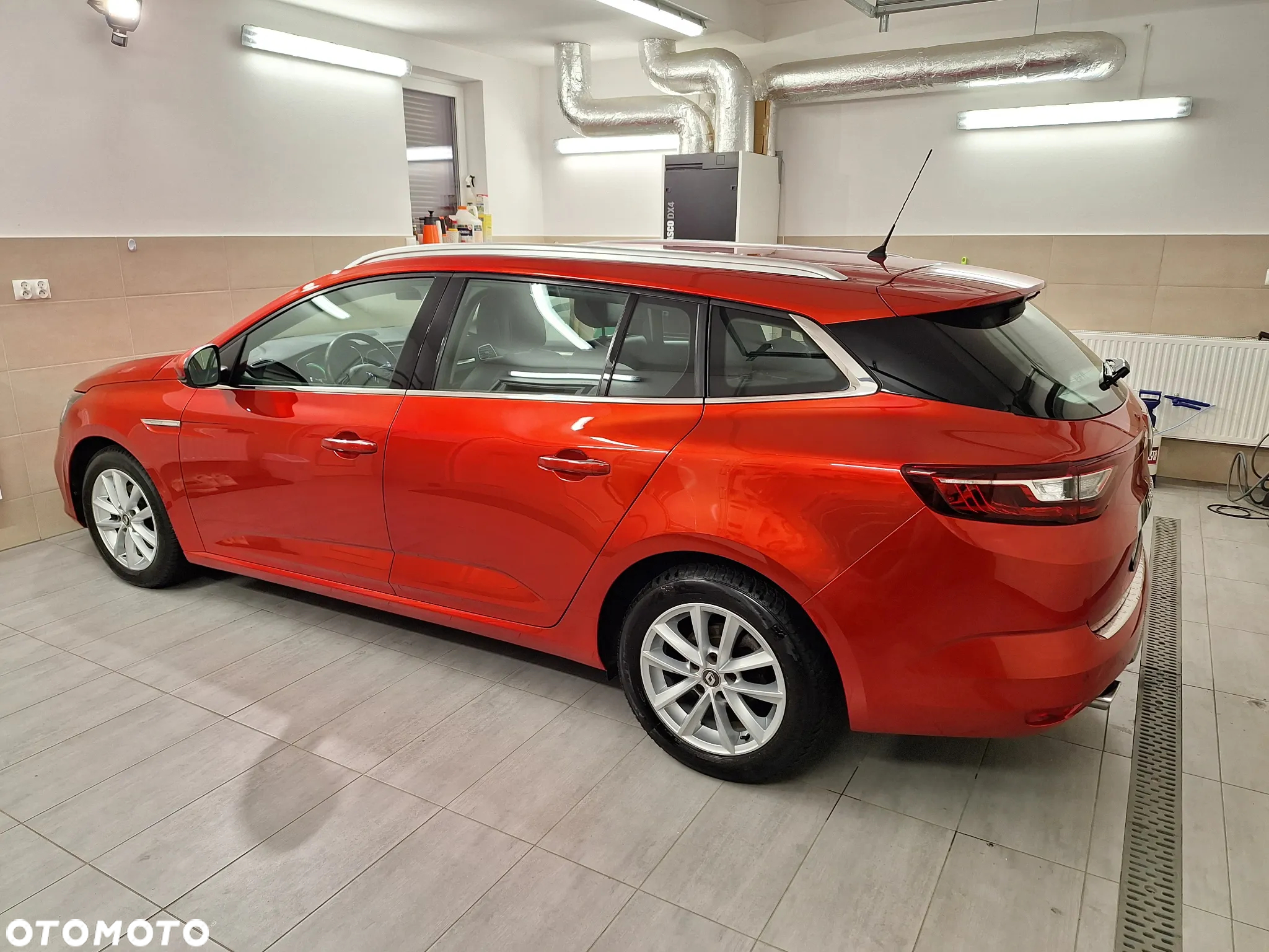 Renault Megane ENERGY TCe 130 BUSINESS - 7