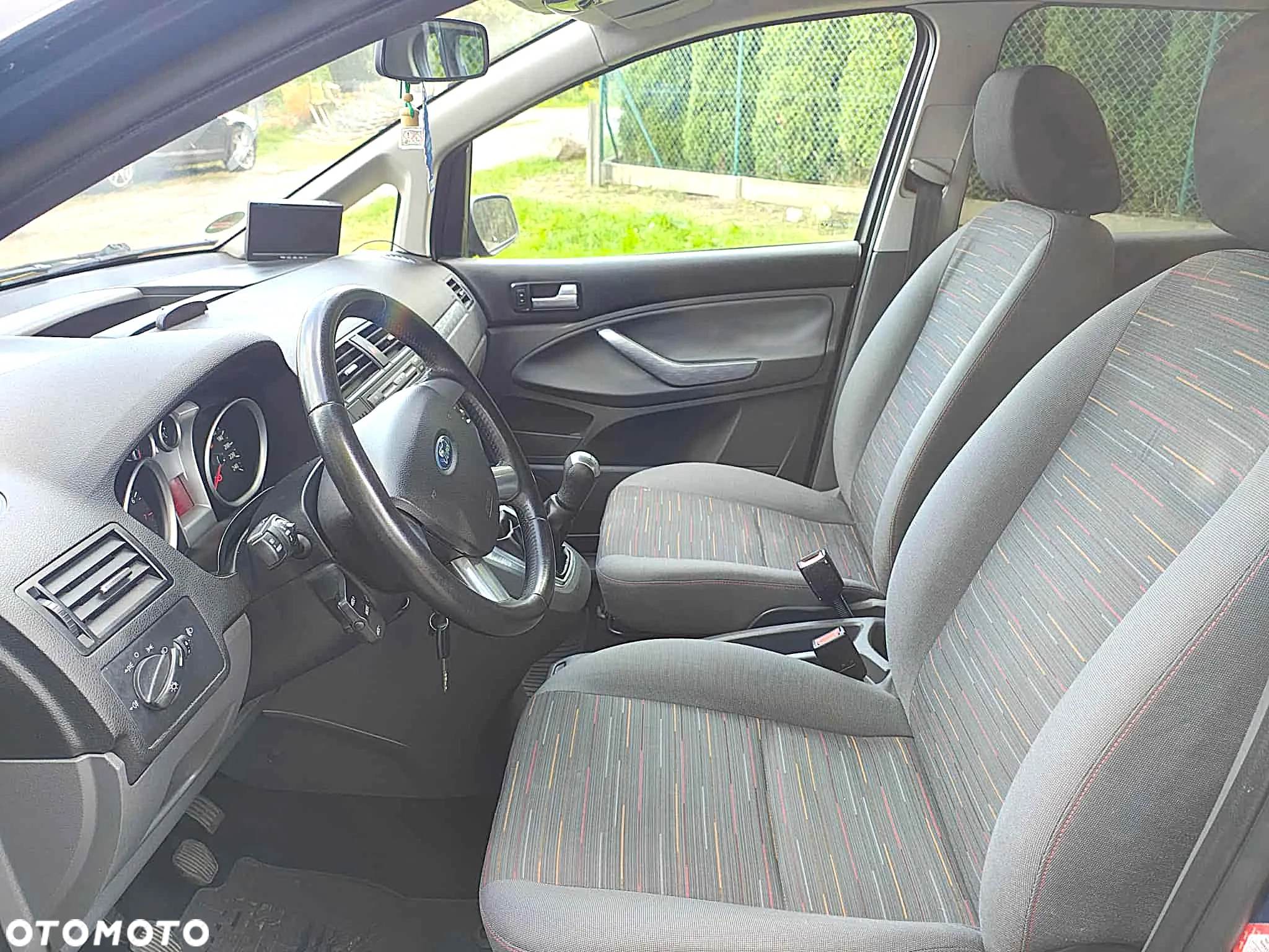 Ford Focus C-Max 1.8 Ghia - 25