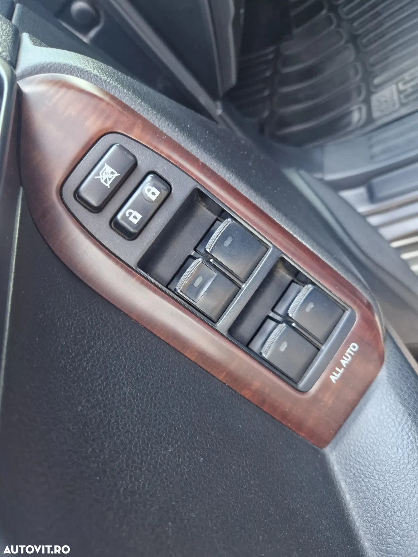 Toyota Land Cruiser 2.8l Turbo D-4D Aut. Executive - 19