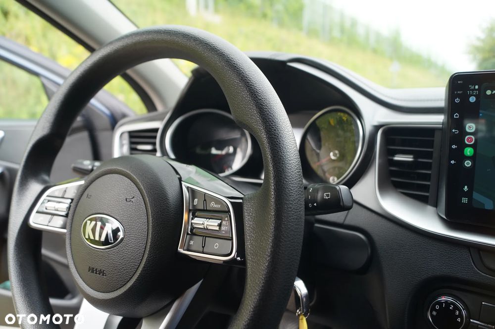 Kia Ceed 1.6 CRDi SCR L - 35