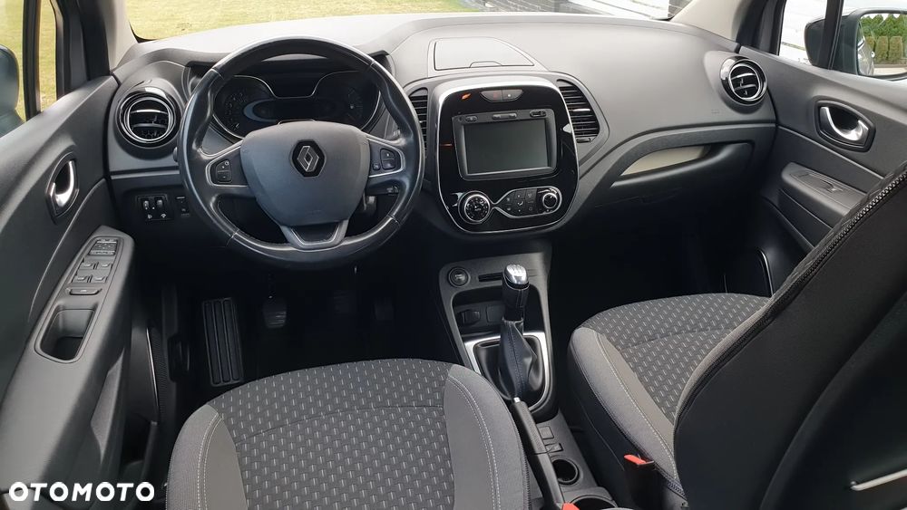 Renault Captur TCe 100 BUSINESS EDITION - 11