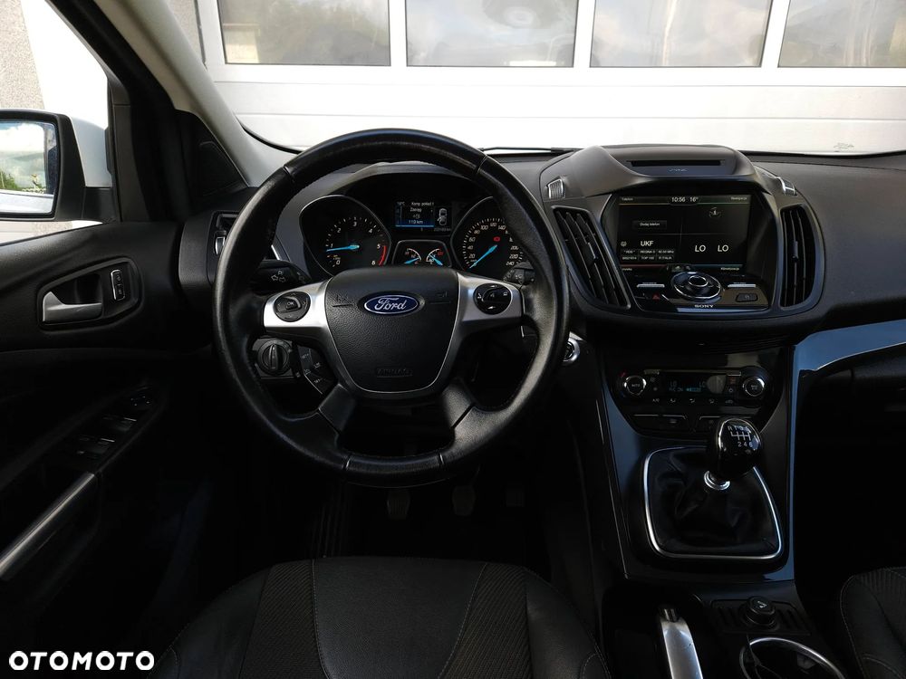 Ford Kuga 2.0 TDCi 4WD Titanium Plus - 24