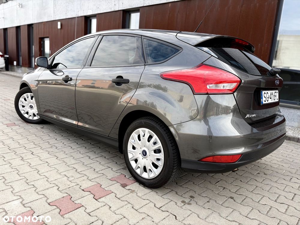 Ford Focus 1.0 EcoBoost 99g Trend - 4