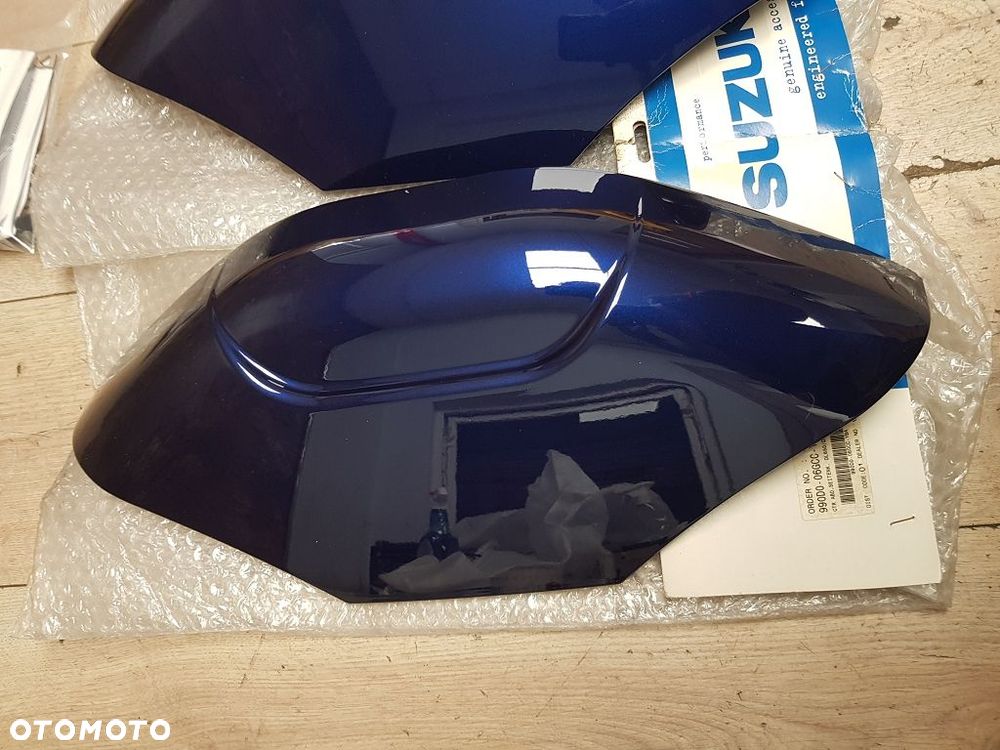 Nakładki na kufry boczne Suzuki V-Strom 990D0-06GCC-YBA - 3