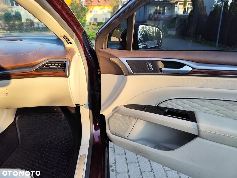 Ford Fusion 2.0 EcoBoost Titanium - 6