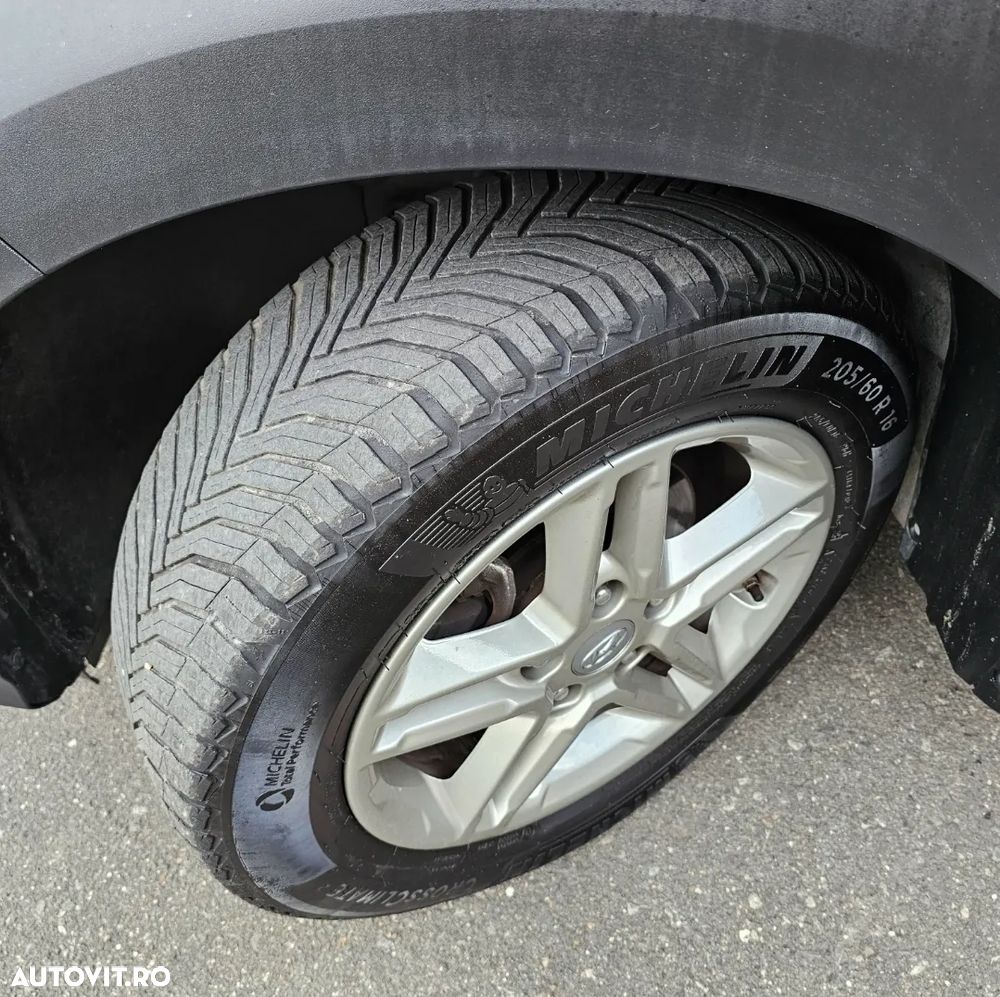 Hyundai KONA 1.6 CRDi 48V-Hybrid DCT Trend - 26