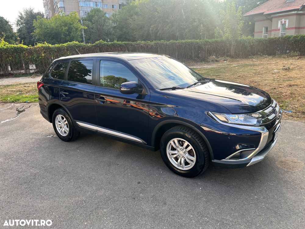 Mitsubishi Outlander 2.2 DI-D AS&G 6MT 4WD Invite A01 - 14