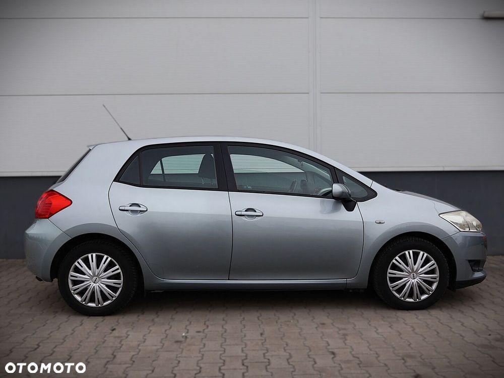Toyota Auris 1.33 VVT-i Premium - 9