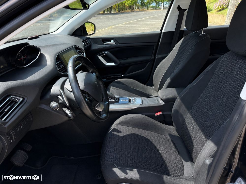 Peugeot 308 SW PureTech 130 GPF EAT8 Stop & Start Allure Pack - 9