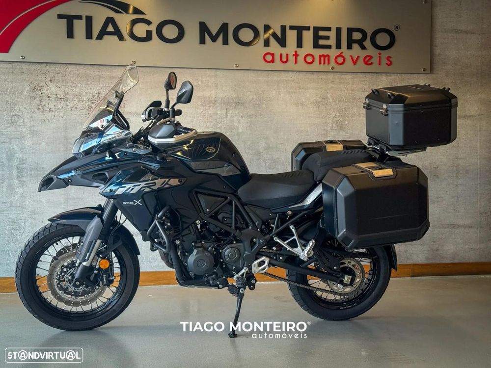 Benelli TRK 502 - 7