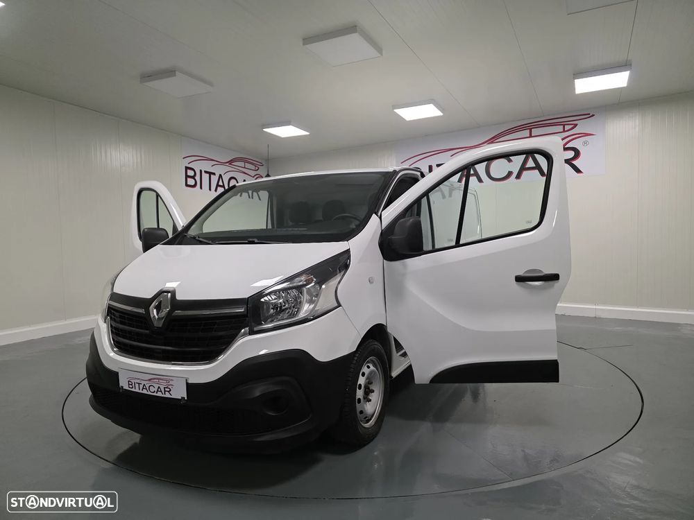 Renault TRAFIC 2.0 DCI 120CV IVA DEDUTIVEL - 16