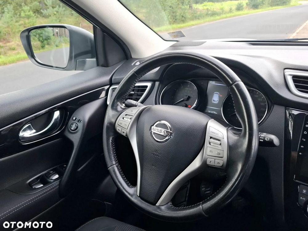 Nissan Qashqai - 14