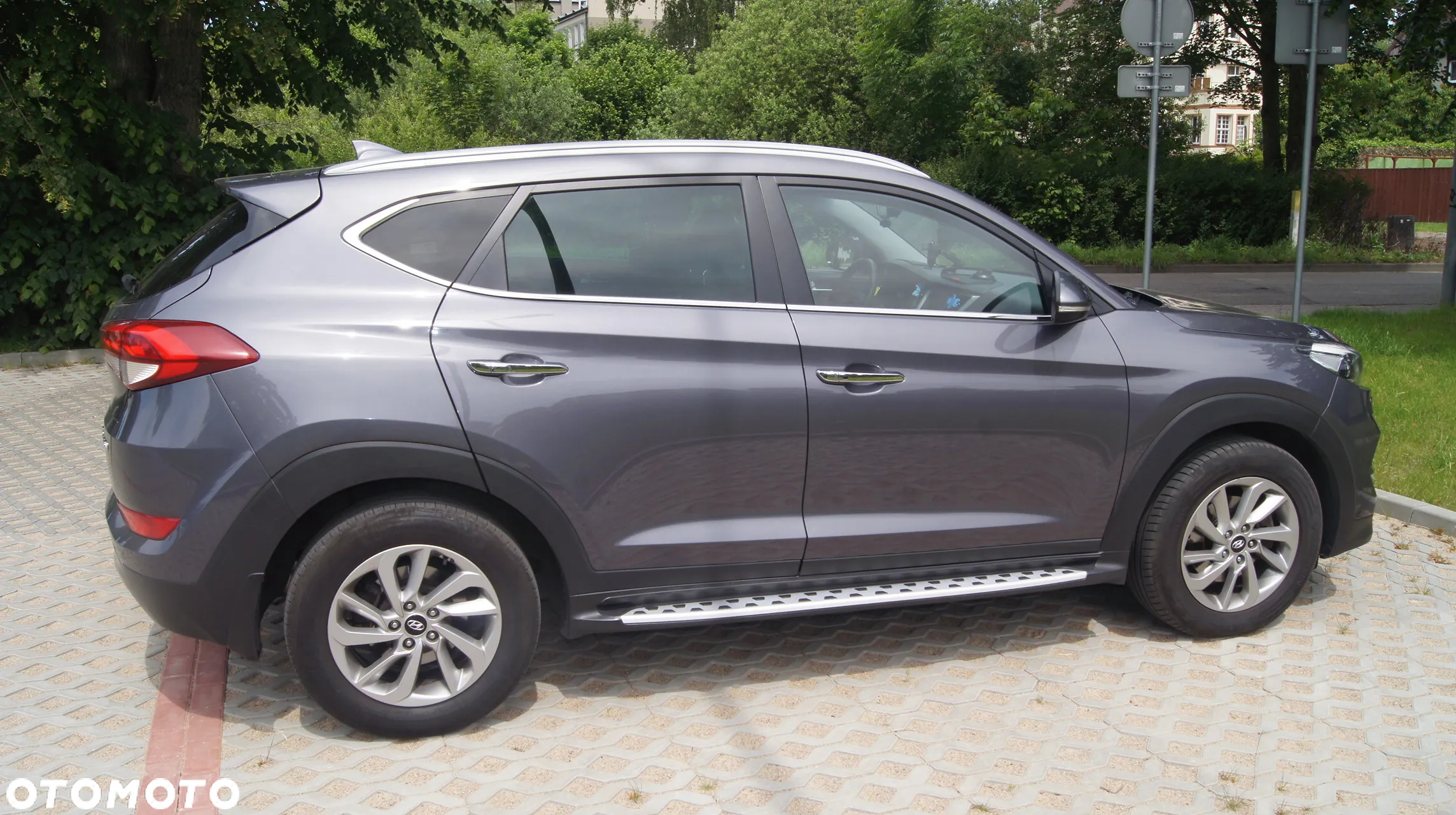 Hyundai Tucson 2.0 CRDI BlueDrive Comfort 2WD - 4