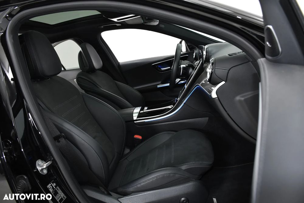 Mercedes-Benz C 300 9G-TRONIC AMG Line - 12