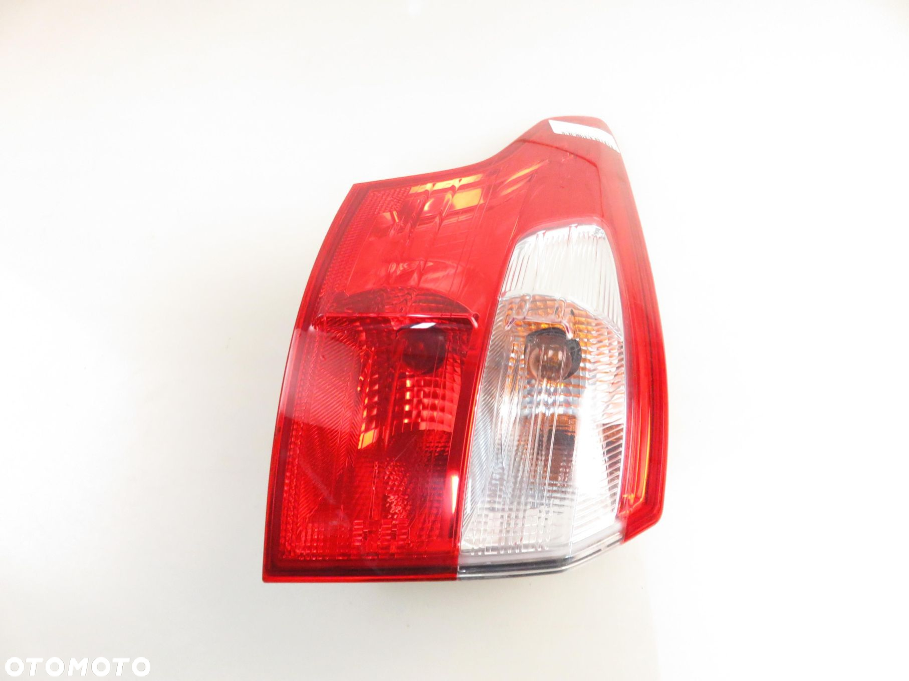 LAMPA LEWA TYLNA FORD FOCUS MK3 Turnier BM5113405GG - 3