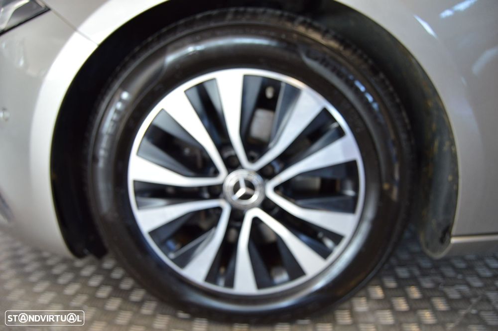 Mercedes-Benz A 180 d Style Plus Aut. - 19